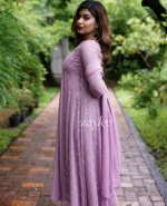 Lavender Side Panelled Embroidered Kurta - Image 5