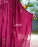 Magenta Zari Work Kurta - Image 4