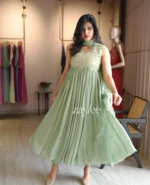 Sage Green Scalloped Kurta - Image 7