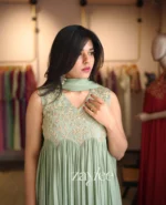 Sage Green Scalloped Kurta - Image 6